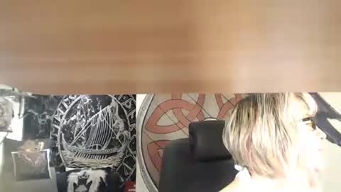 Michelle online show from 09-21-25, 04:03