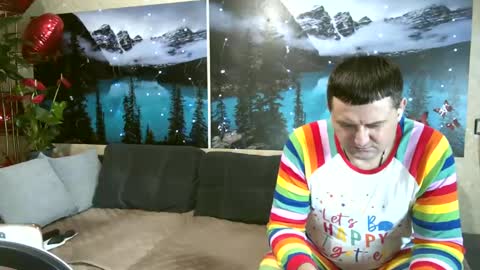 Kleosnow online show from 02-19-25, 08:52