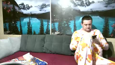 Kleosnow online show from 04-06-26, 07:53