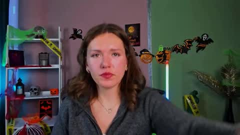 Snapshot of kleri_paint chatting on 10-22-25, 06:13 kleri online show from 10-22-25, 06:13