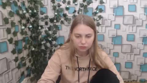 klerkarina online show from 01-21-25, 09:57