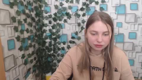 klerkarina online show from 03-02-25, 08:59