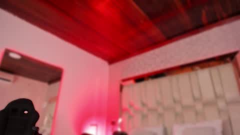   online show from 10-11-25, 08:51