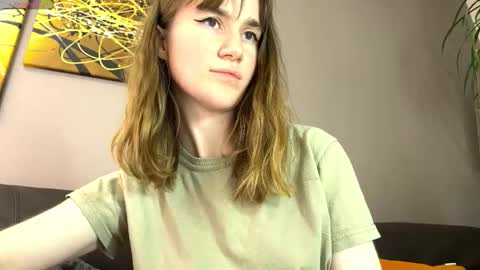 Snapshot of kleya___ chatting on 11-02-25, 09:39 Kleya online show from 11-02-25, 09:39