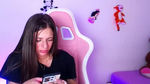 Kloe online show from 01-21-25, 07:15