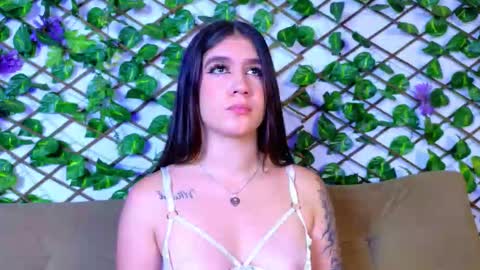 kloe_bella online show from 10-04-25, 01:31