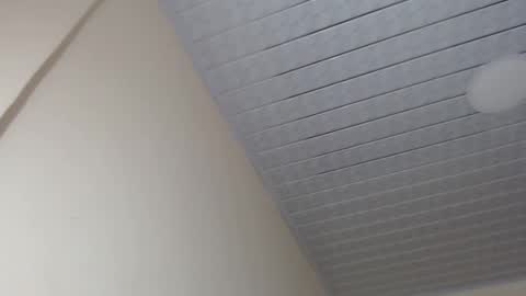 Kloe online show from 01-28-25, 07:53