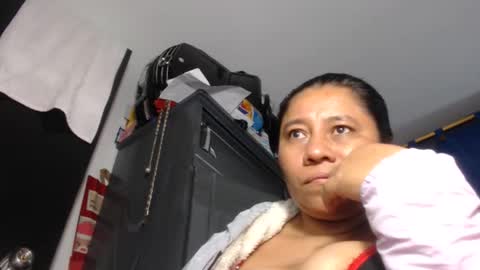 Kloe online show from 01-13-26, 03:34