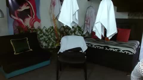 Kloe deker online show from 10-11-25, 01:53