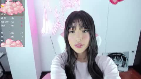 Snapshot of kloeking_ chatting on 02-12-26, 03:45 kloe online show from 02-12-26, 03:45