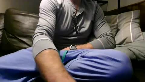 Knight3975 online show from 10-23-25, 03:11