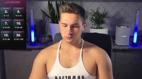 Sweet boy online show from 12-15-24, 09:03
