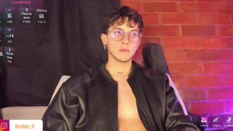 Koddy Independent model online show from 10-30-25, 01:18