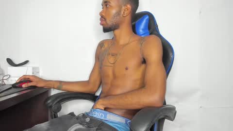 Snapshot of kofi_exotic_ chatting on 12-20-24, 02:19 kofi online show from 12-20-24, 02:19