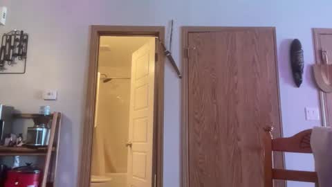 A Dick Ting online show from 02-04-26, 06:14