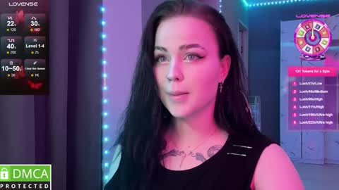 Mia online show from 01-26-25, 05:13