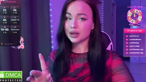 Mia online show from 02-27-25, 08:20