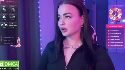 Mia online show from 02-28-25, 11:56