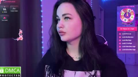 Mia online show from 03-05-25, 11:05