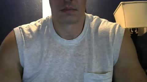 Snapshot of koolchillfun chatting on 01-20-25, 09:01 koolchillfun online show from 01-20-25, 09:01