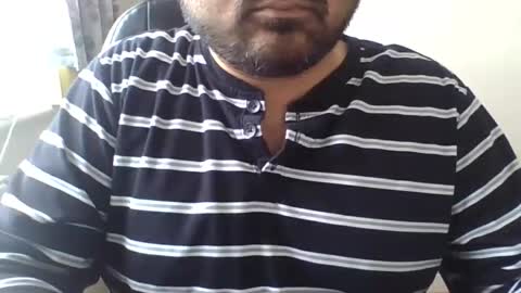 Snapshot of koollondoner chatting on 10-15-25, 10:15 Cheeky pounder online show from 10-15-25, 10:15