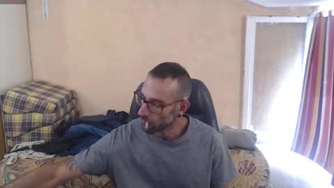 Snapshot of kooosa chatting on 10-03-25, 09:50 kooosa online show from 10-03-25, 09:50