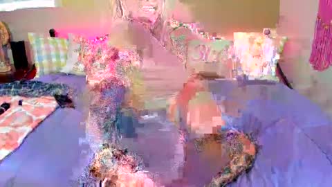 Snapshot of koramarina chatting on 11-18-25, 05:28 KORA MARiNA online show from 11-18-25, 05:28