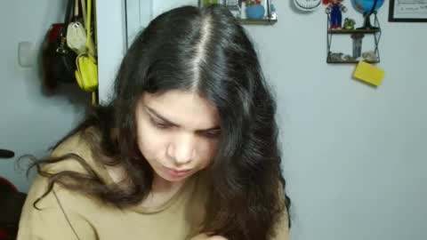 Karoll online show from 01-28-25, 01:50