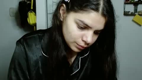 Karoll online show from 02-06-25, 12:43