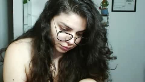 Karoll online show from 09-21-25, 12:12