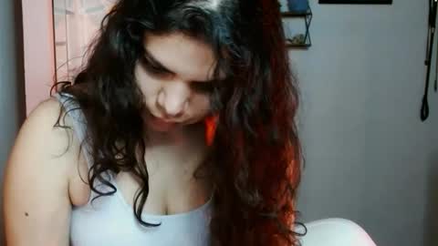 Karoll online show from 10-15-25, 01:50