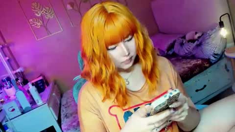 MISS ALICIA online show from 09-15-25, 02:11