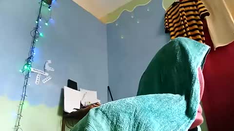 Prince makonnen  online show from 01-02-25, 05:39