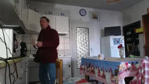 kosak99 online show from 12-14-25, 08:52