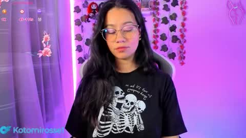 Kotomi online show from 10-19-25, 02:12