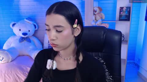 Snapshot of koyuki_san chatting on 10-29-25, 07:15 Elizabeth online show from 10-29-25, 07:15