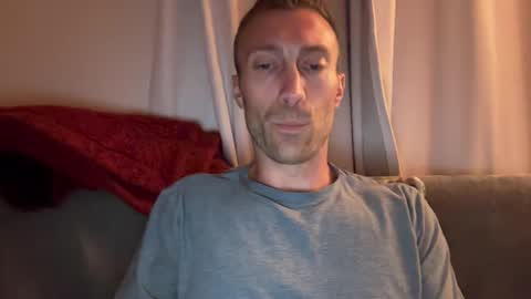 Snapshot of kploks chatting on 09-14-25, 11:59 kploks online show from 09-14-25, 11:59