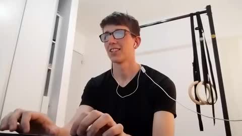 Facu online show from 11-26-25, 09:16