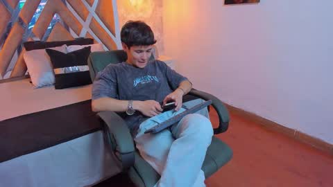 Kraven online show from 09-30-25, 03:00