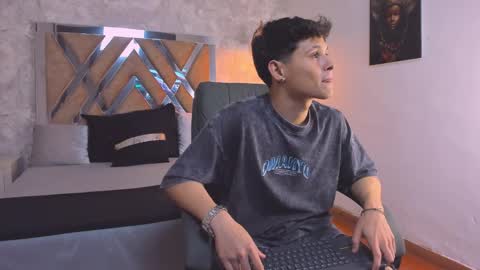 Kraven online show from 12-18-25, 03:12