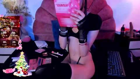 Nahomi online show from 12-18-25, 12:11