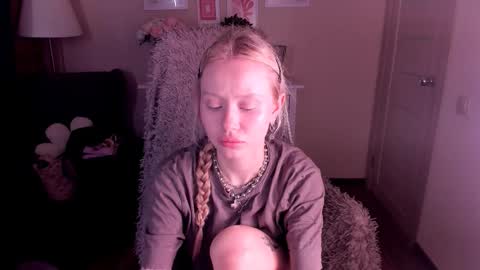 kris_grant online show from 02-10-26, 10:41