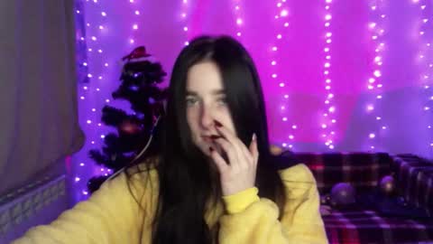 Snapshot of krisbadass chatting on 01-16-26, 04:11 Kris online show from 01-16-26, 04:11