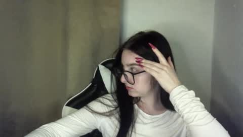 Snapshot of krisbadass chatting on 02-19-26, 09:22 Kris online show from 02-19-26, 09:22