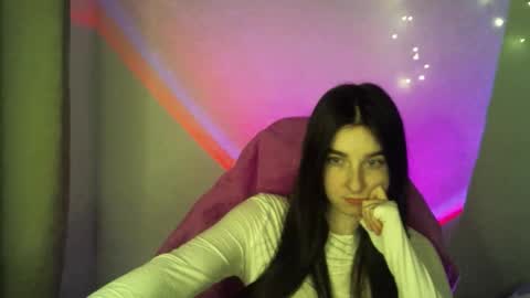 Snapshot of krisbadass chatting on 02-27-26, 07:14 Kris online show from 02-27-26, 07:14