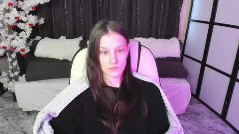 Snapshot of krisdoeil chatting on 02-12-26, 02:28 krisdoeil online show from 02-12-26, 02:28