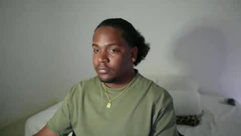 Snapshot of kriss_97 chatting on 11-17-25, 04:24 kriss_97 online show from 11-17-25, 04:24