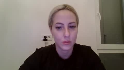 Snapshot of kriss_grace chatting on 01-12-26, 03:17 Grace online show from 01-12-26, 03:17