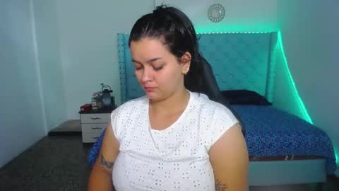 kriss_sweetboobs online show from 01-08-25, 12:37