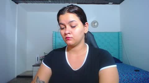 kriss_sweetboobs online show from 01-09-25, 01:02